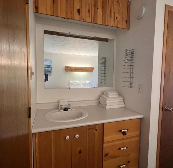 غرفة قياسية, Tally Ho Inn