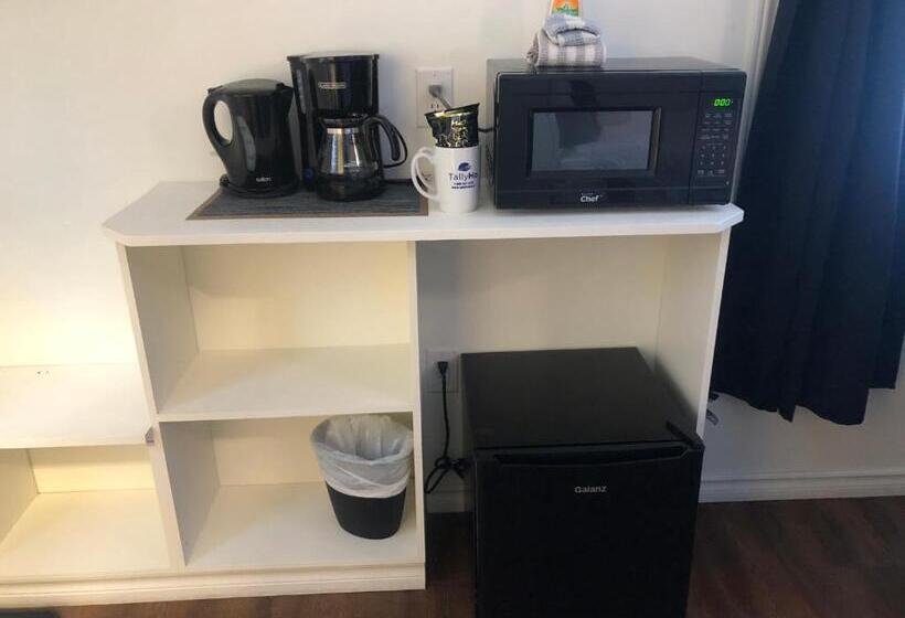 إستوديو قياسى, Tally Ho Inn