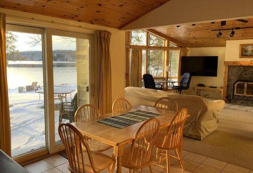 منزل 3 غرف نوم, Tally Ho Inn