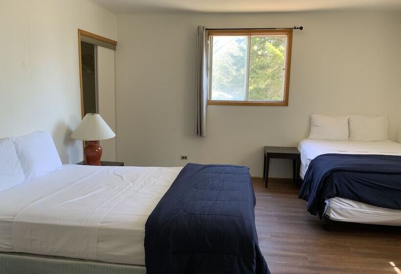 منزل 4 غرف نوم, Tally Ho Inn