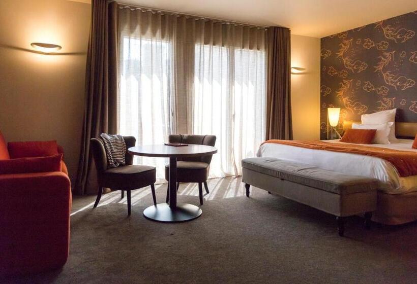 주니어 스위트, L Adresse