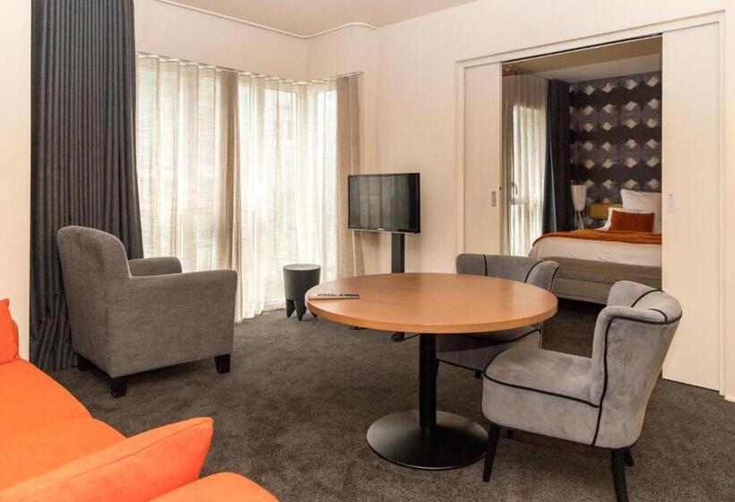 프레스티지 스위트, L Adresse