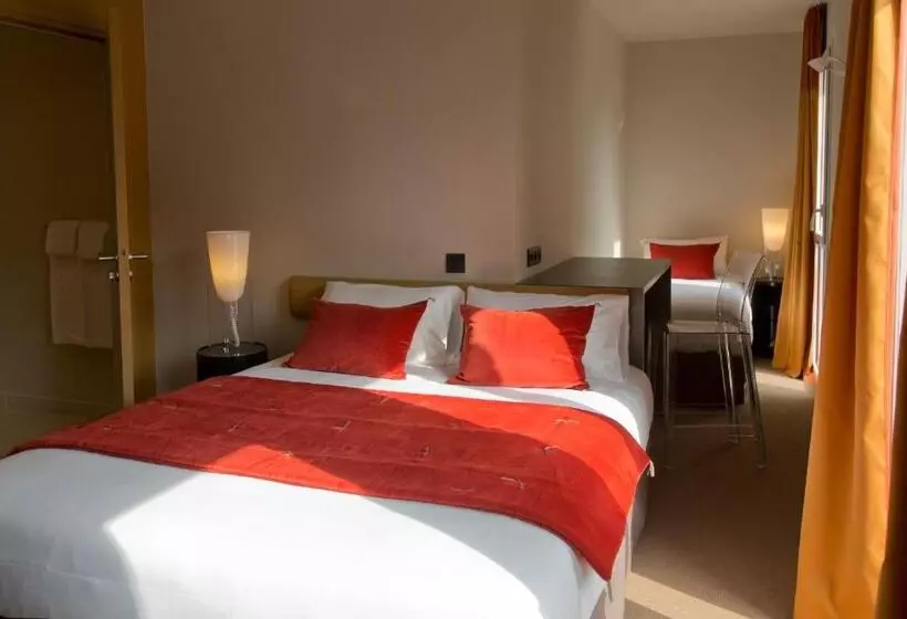 اتاق استاندارد سه نفره, Hôtel L Adresse   Entièrement Rénové