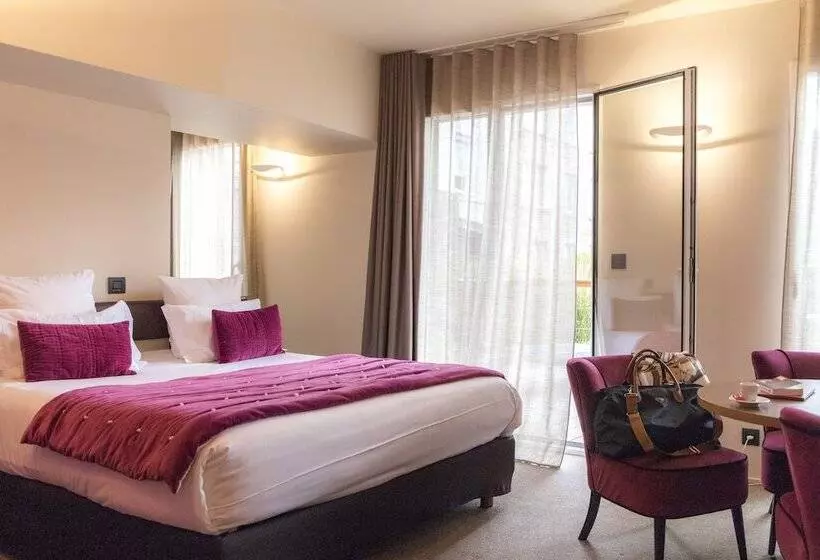 اتاق استاندارد سه نفره, Hôtel L Adresse   Entièrement Rénové