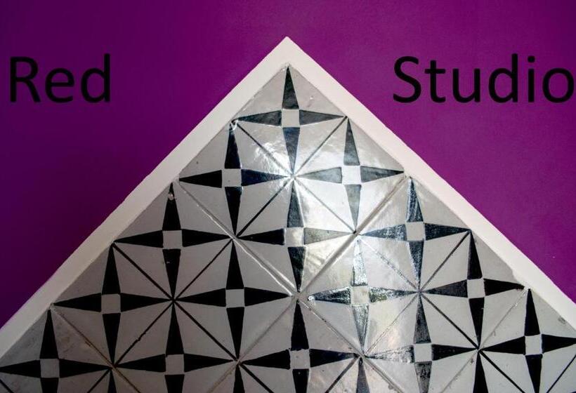 סטודיו סטנדרטי עם נוף לים ומרפסת, Residence Zelzar