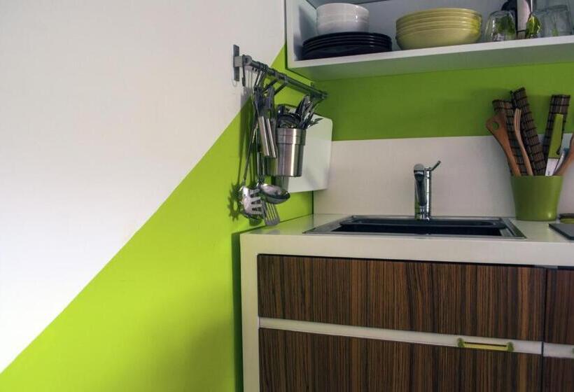 סוויטת פנטהאוז, Residence Zelzar