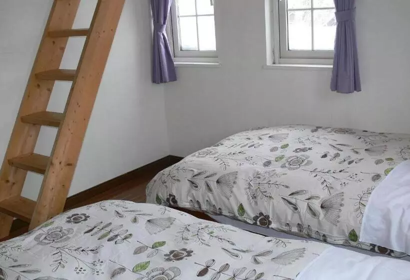 Duplex-huone, Pension Locomotion