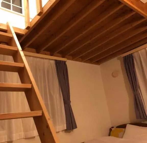 Duplex-huone, Pension Locomotion