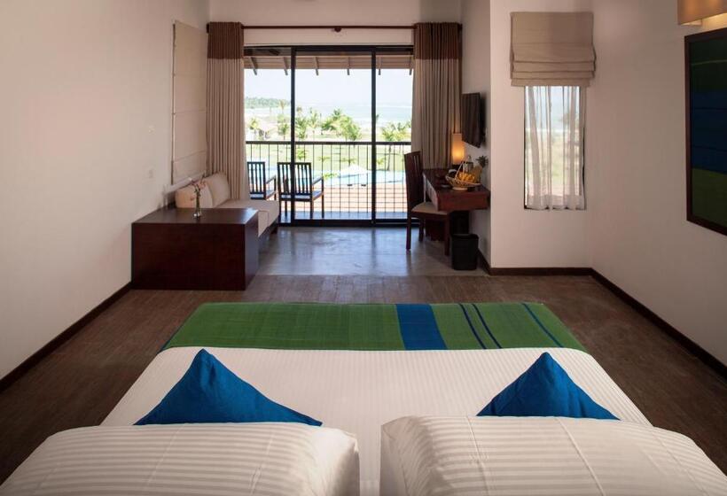 Habitación Premium Vista al Mar., The Calm Resort & Spa