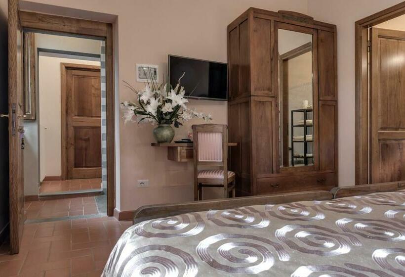 스탠다드 룸, Castellinuzza