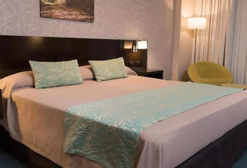 デラックスルーム, Gala Hotel Y Convenciones