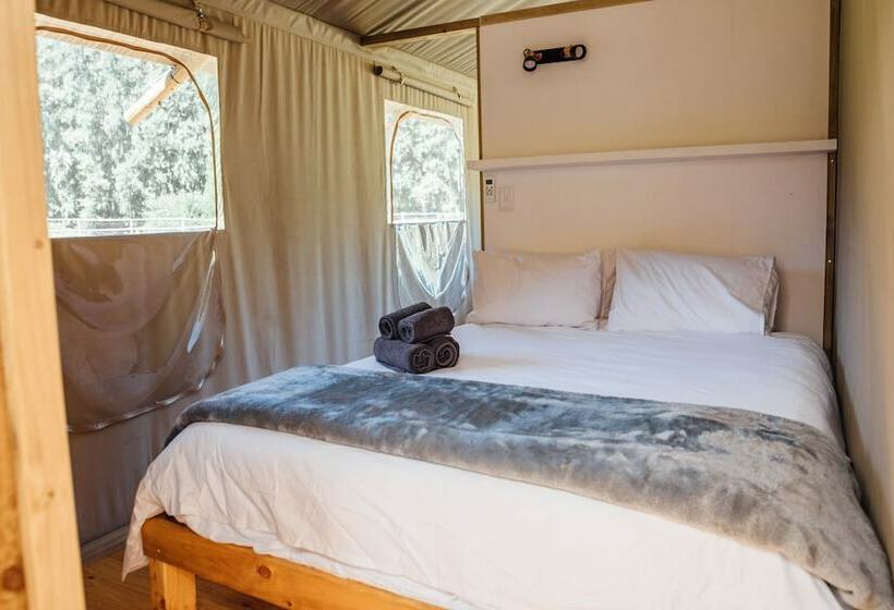 كوخ قياسي, Africamps Klein Karoo