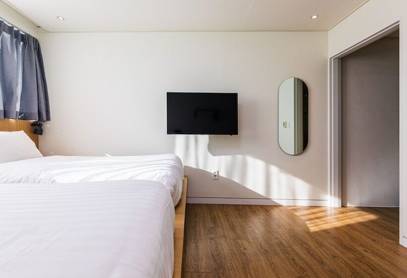 Aile Odası, Bedradio Dodubong