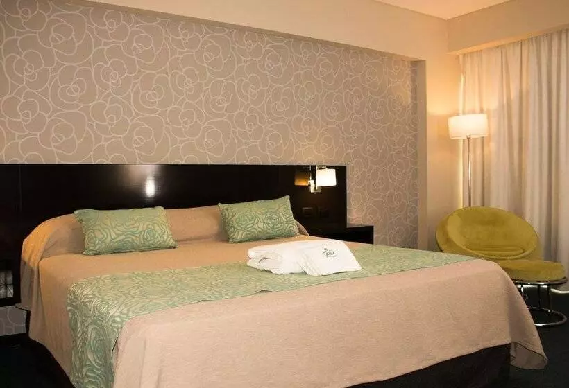 デラックスルーム, Gala Hotel Y Convenciones