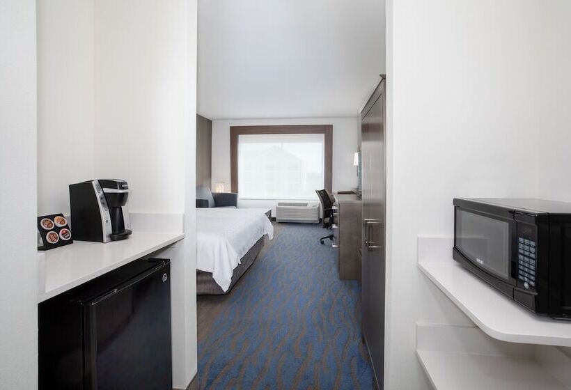 جناح لذوى الاحتياجات الخاصة, Holiday Inn Express & Suites Great Bend, An Ihg