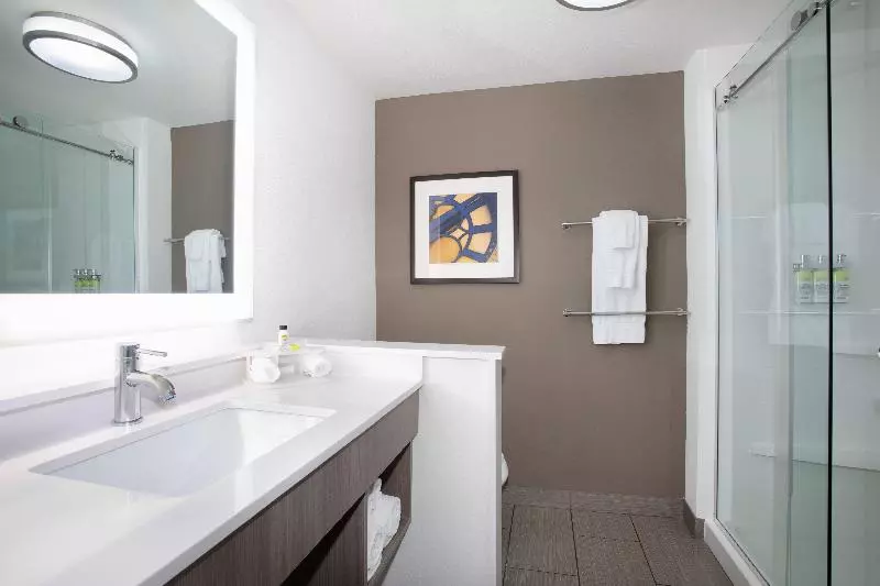身障者適用スタンダードルーム, Holiday Inn Express & Suites Great Bend, An Ihg
