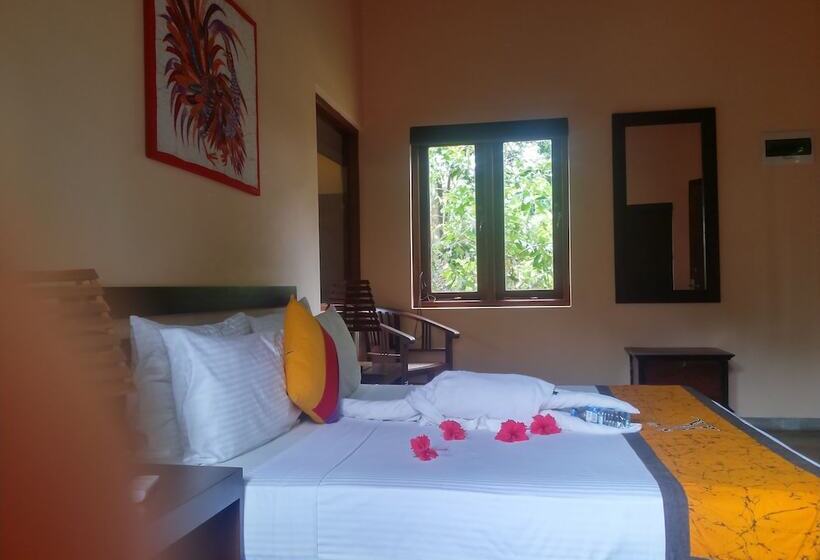 Бунгало Deluxe, Kuwera Eco Lodge