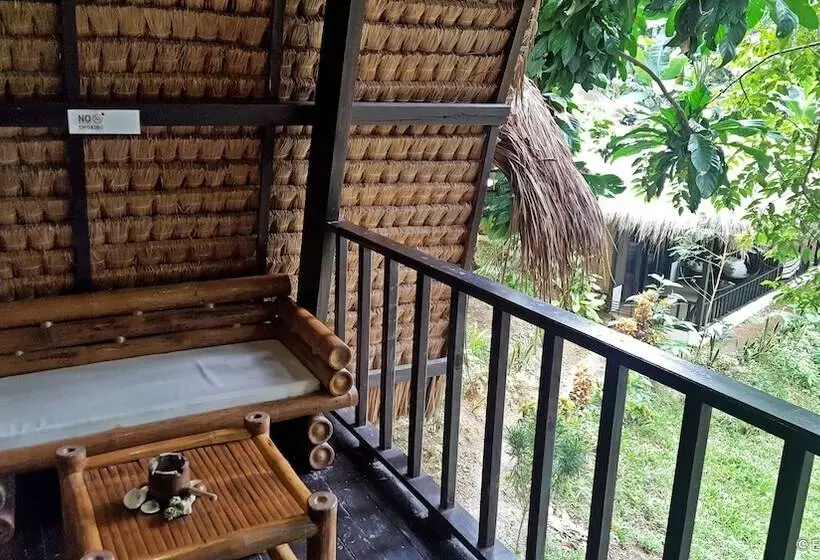 آپارتمان خانواده 1 خوابه, Love And Peace Deep Jungle And River Resort