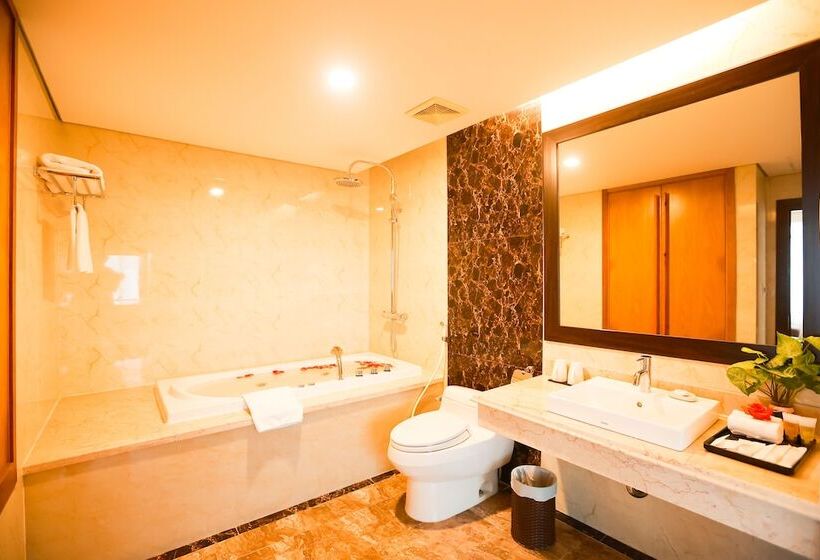 سوییت اجرایی, Muong Thanh Luxury Nhat Le
