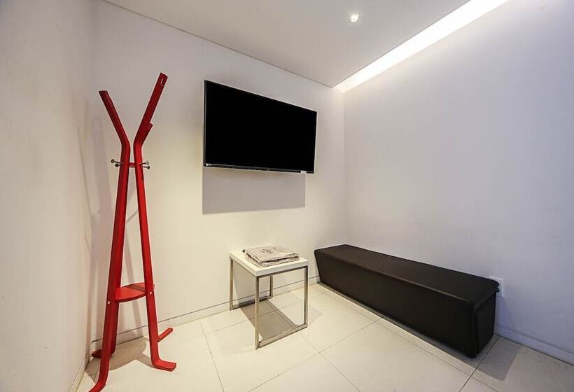 Chambre Deluxe, Myeongjak