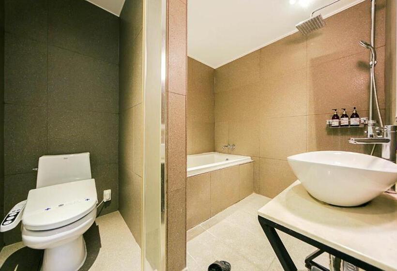 Standart Oda, Myeongjak