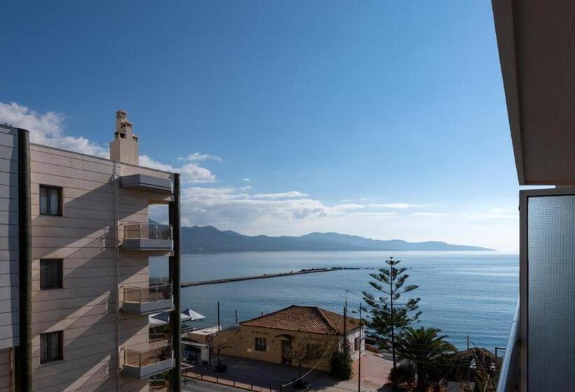 带海景的豪华间, Ostria