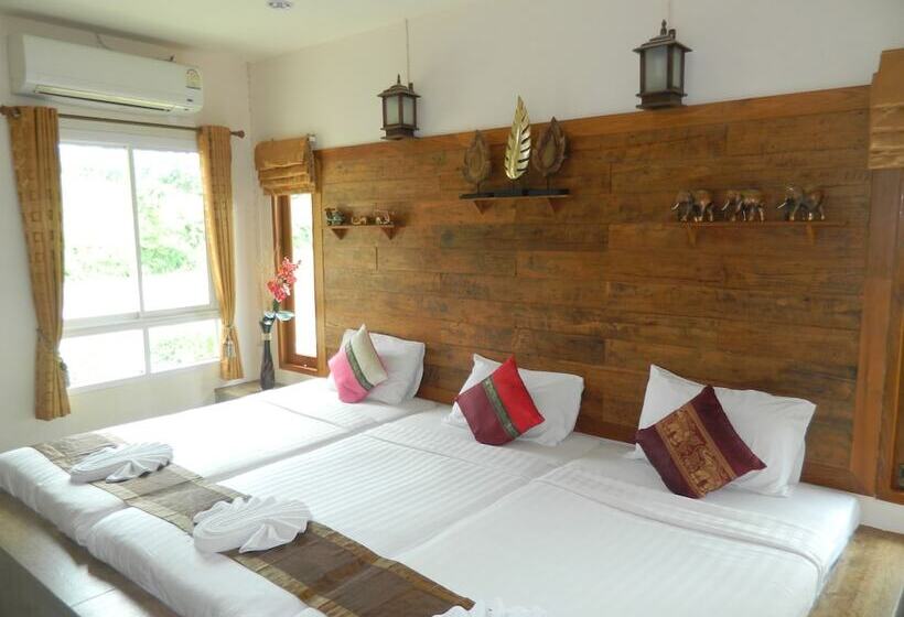Вилла с 1 спальней и бассейном, Pai Iyara Resort