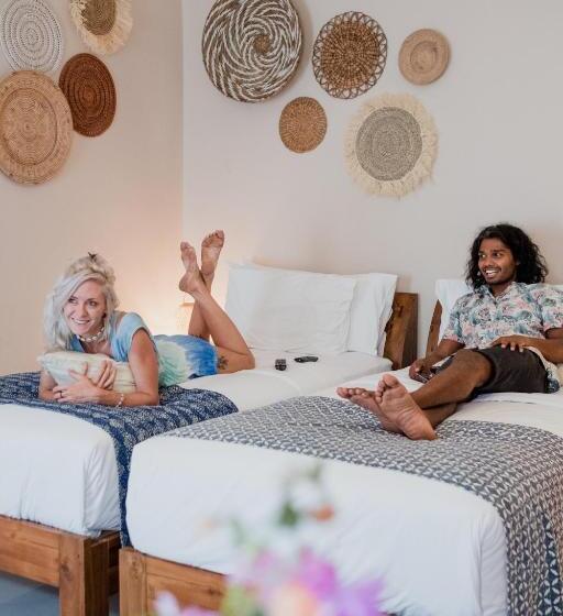 クラシックルーム, Pesona Beach Resort & Spa