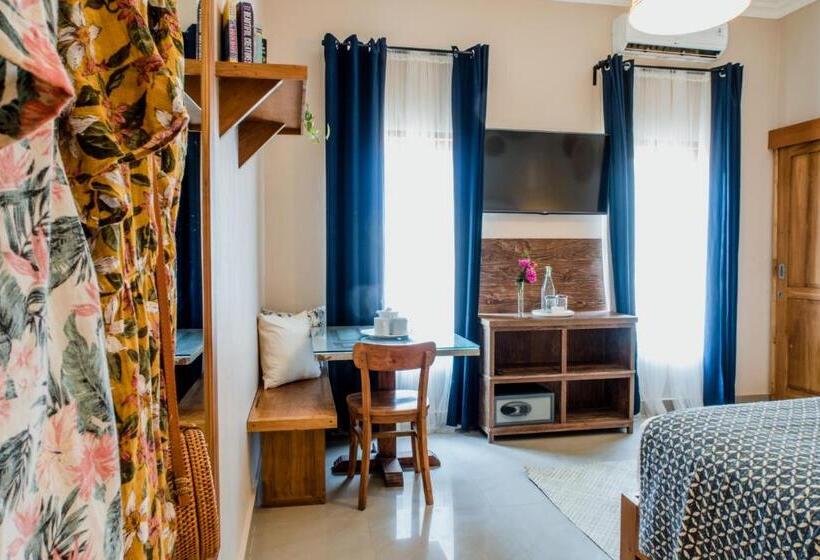Классический Номер, Pesona Beach Resort & Spa