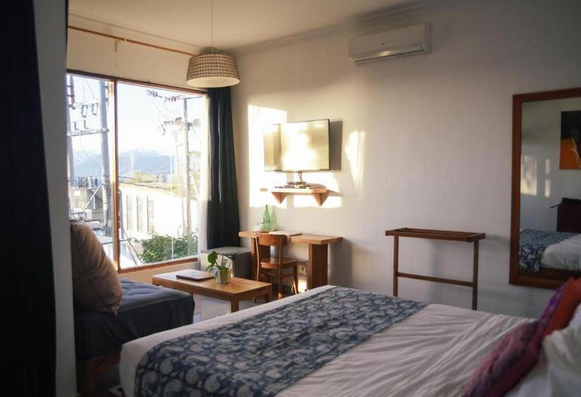 Triple Room Sea View, Pesona Beach Resort & Spa