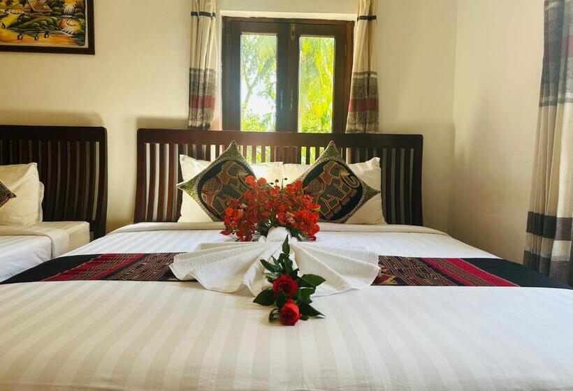 اتاق لوکس سه تخته, Thatsaphone