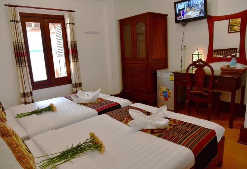 اتاق سوپریور, Thatsaphone