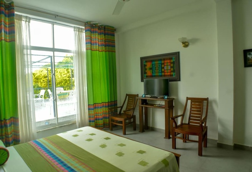 标准间, Villa Baywatch Rumassala