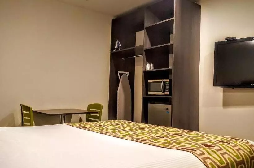 シングルデラックスルーム, Jewel City Inn
