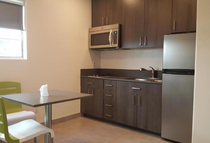 חדר סופריור יחיד, Jewel City Inn