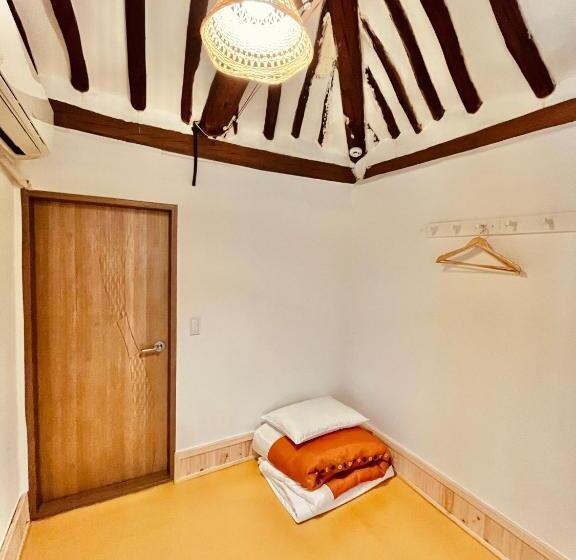 Habitació Individual Basic, Sosohan Hanok