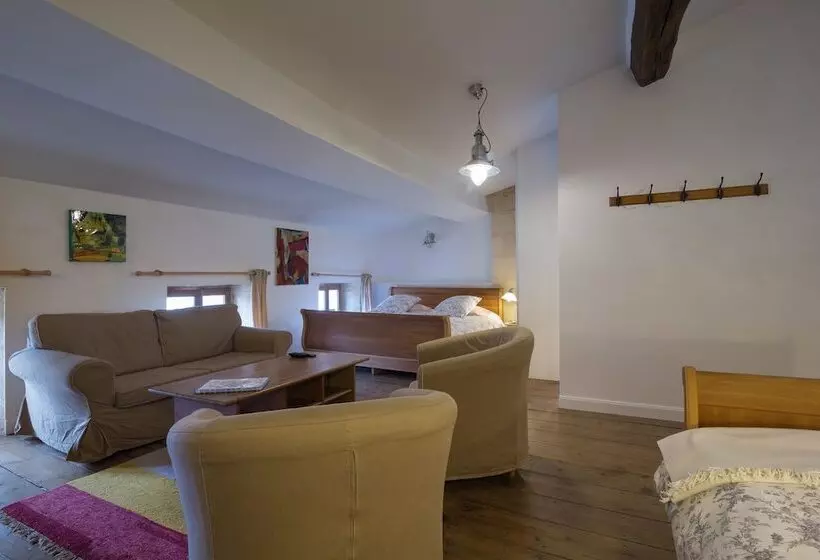 ジュニアスイート, Villa St Simon