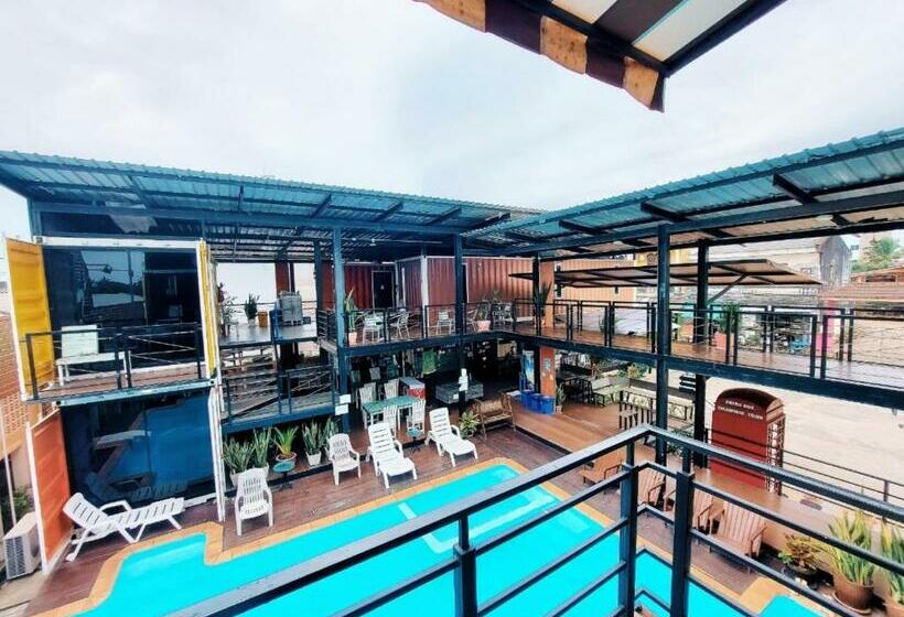 غرفة قياسية, Retro Box Hotel Chumphon