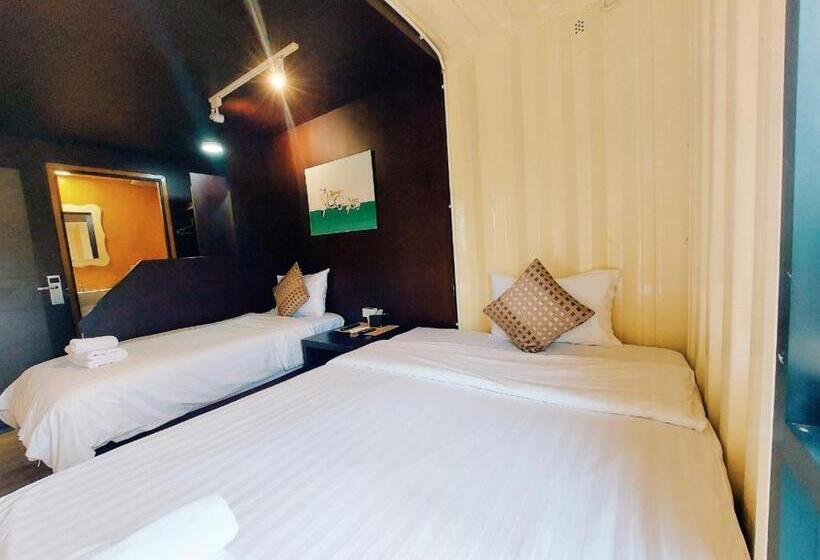 스탠다드 룸, Retro Box Hotel Chumphon