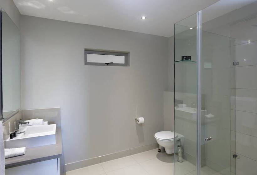 2침실 펜트하우스 아파트, The Capital On Bath