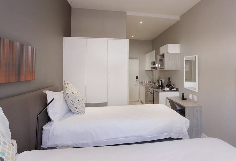 이그제큐티브 룸, The Capital On Bath