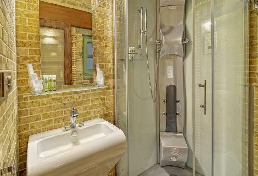 Номер Стандарт, Aithrio