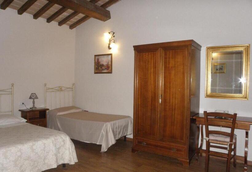 Трехместный Номер Комфорт, Aurora