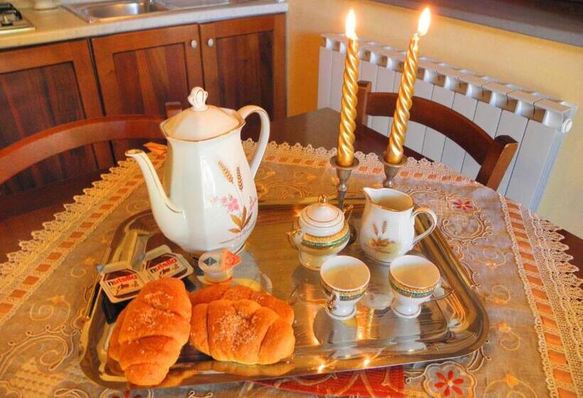 Апартаменты 1 Спальня, Aurora