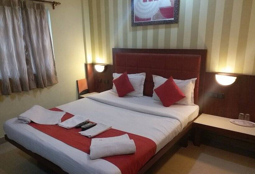 プレミアムルーム, Bhammar S Inn   A Pure Veg