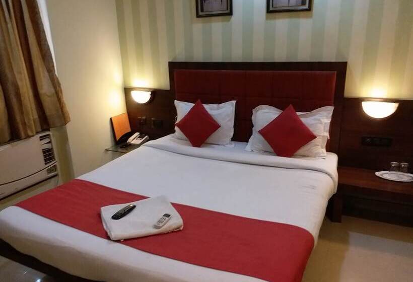 プレミアムルーム, Bhammar S Inn   A Pure Veg