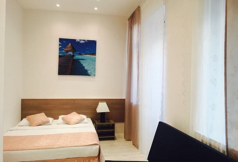 اتاق استاندارد یک نفره, City Comfort Hotel On Arbatskaya