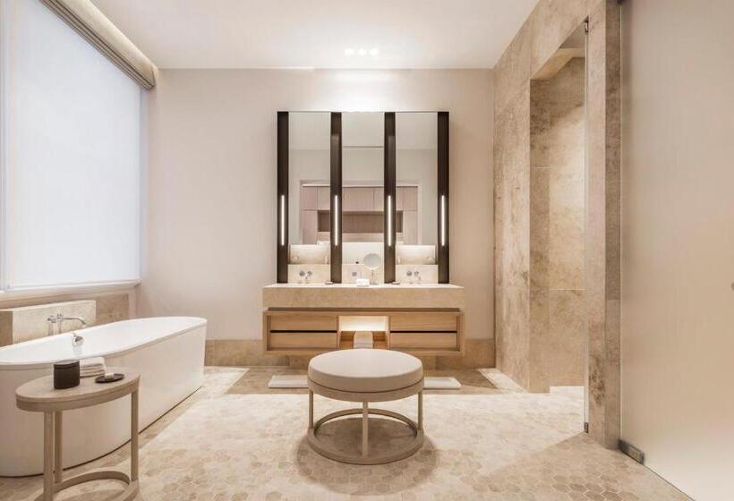 キングサイズベッドのスタンダードルーム, Como The Treasury