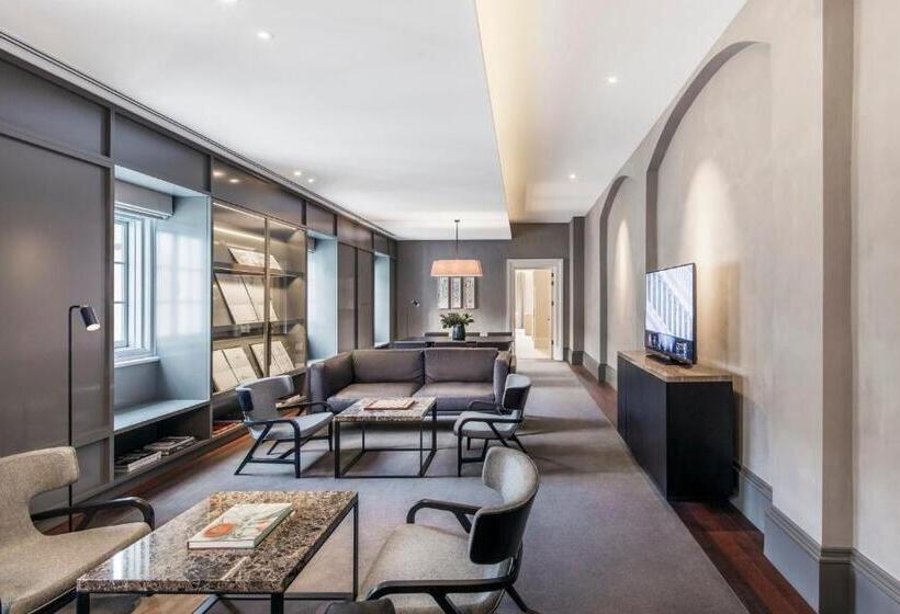 スイート, Como The Treasury