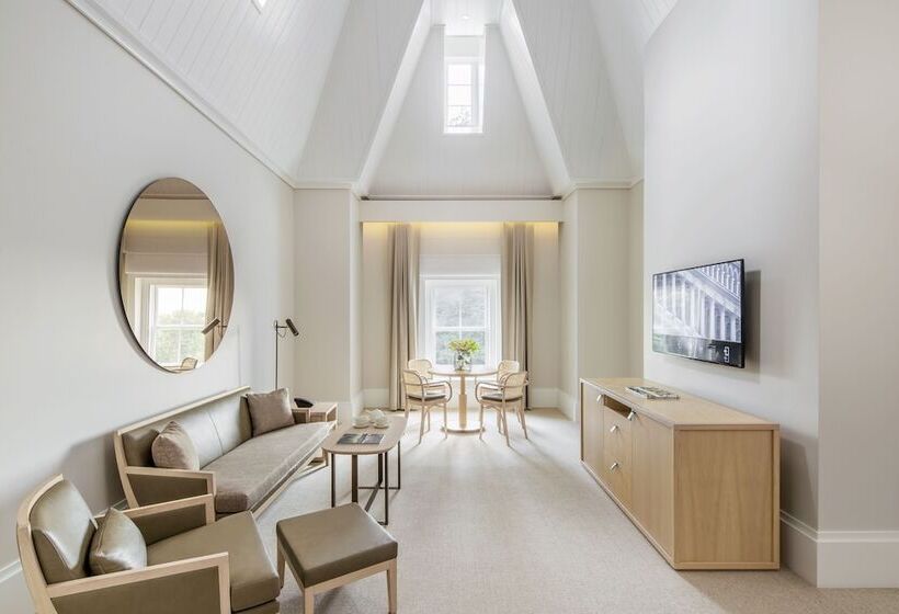 סוויטה, Como The Treasury